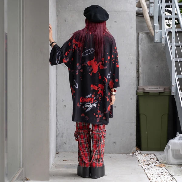 ACDC RAG x Gloomy]ダークグルーミー ヒュージTシャツ BK/RED – GLOOMY